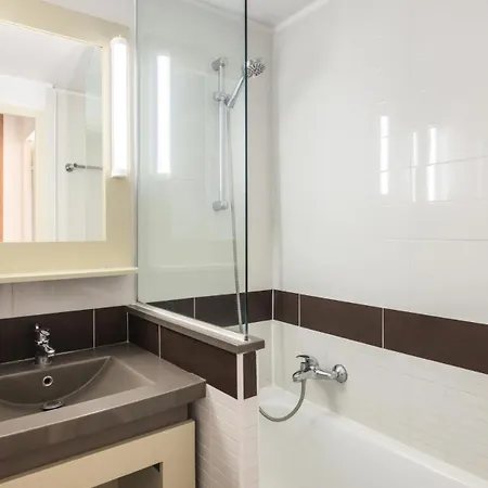 Apartment Le Village De Cap Esterel - Maeva - 2 Pieces 6 Personnes - Selection Mae-9381 *